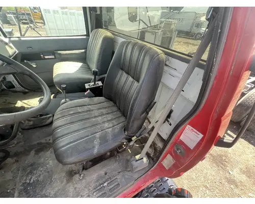 GMC TOPKICK Cab