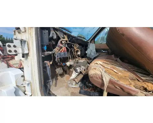 GMC TOPKICK Complete Vehicle