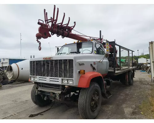 GMC TOPKICK Complete Vehicle