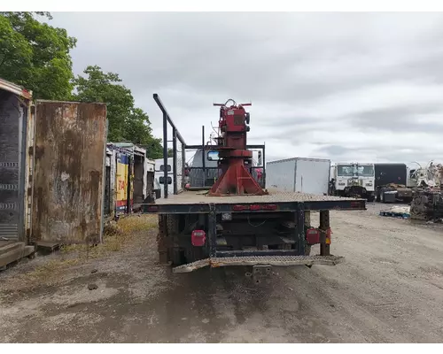 GMC TOPKICK Complete Vehicle