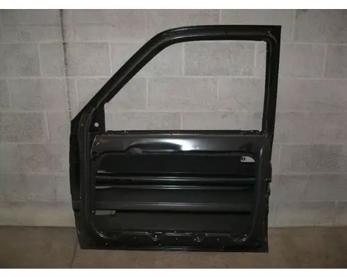 GMC TOPKICK Door Assembly, Front