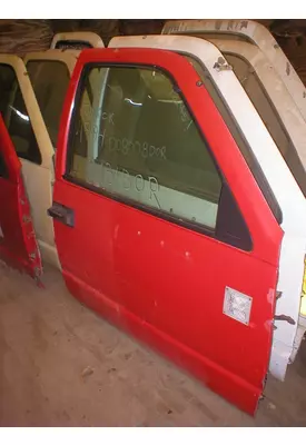 GMC TOPKICK Doors