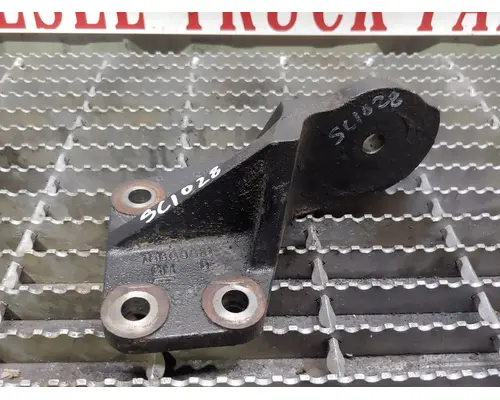 GMC TOPKICK Engine Mounts