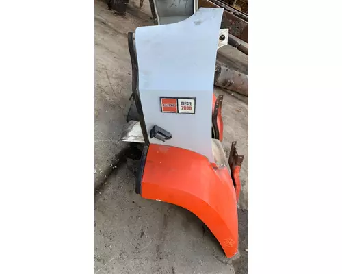 GMC TOPKICK Fender