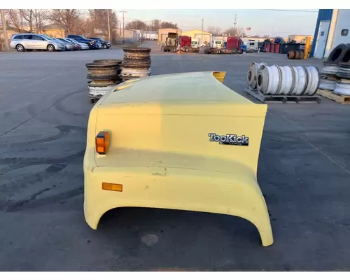 GMC TOPKICK Hood