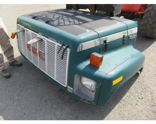 GMC TOPKICK Hood