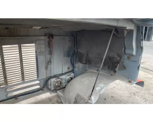 GMC TOPKICK Hood