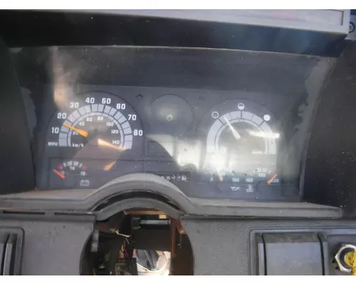 GMC TOPKICK Instrument Cluster