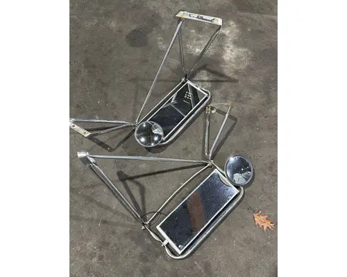 GMC TOPKICK Mirror (Side View)