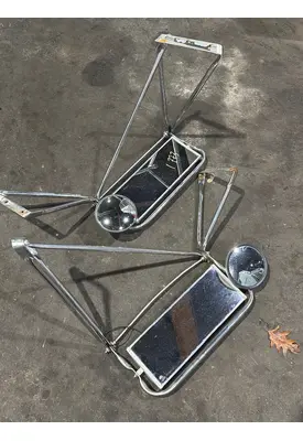 GMC TOPKICK Mirror (Side View)