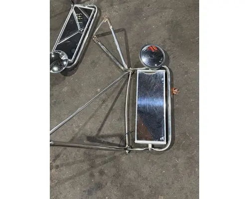 GMC TOPKICK Mirror (Side View)