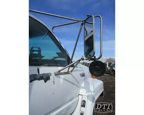 GMC TOPKICK Mirror (Side View)