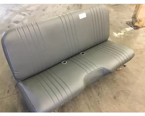 GMC TOPKICK Seat (non-Suspension)
