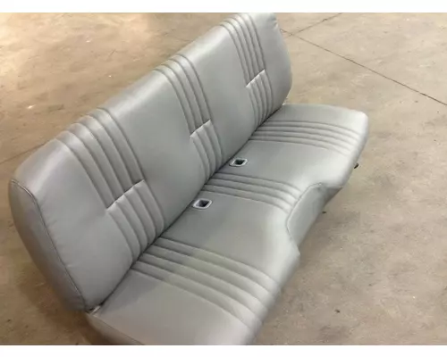 GMC TOPKICK Seat (non-Suspension)