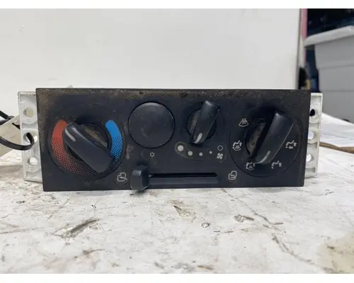 GMC W3500 Heater or Air Conditioner Parts, Misc.