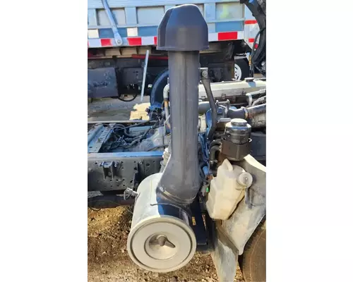 GMC W4500 Air Cleaner