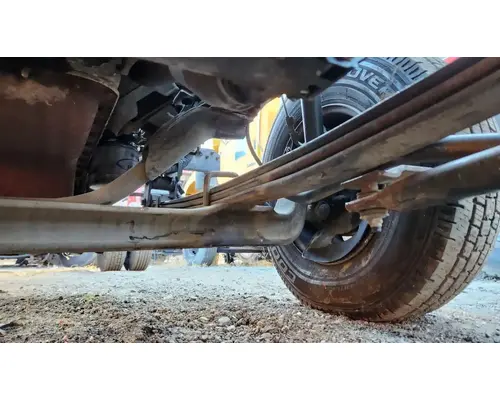 GMC W4500 Axle Assy, Fr (4WD)