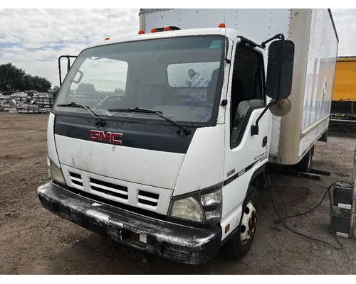 GMC W4500 Bumper Assembly, Front