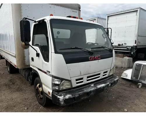 GMC W4500 Bumper Assembly, Front