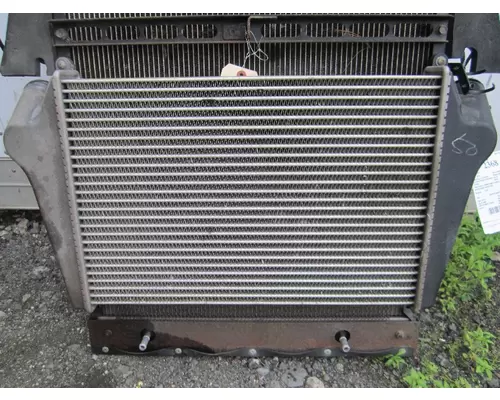 GMC W4500 Charge Air Cooler (ATAAC)