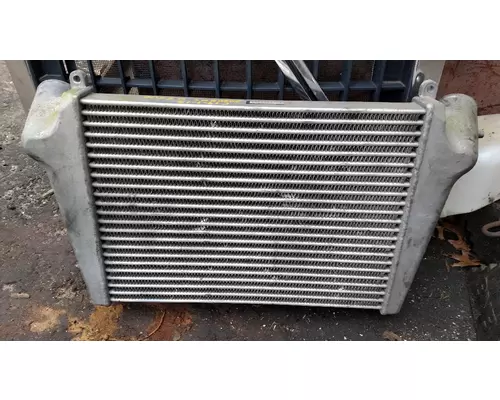 GMC W4500 Charge Air Cooler (ATAAC)