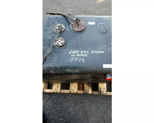 GMC W4500 Fuel Tank