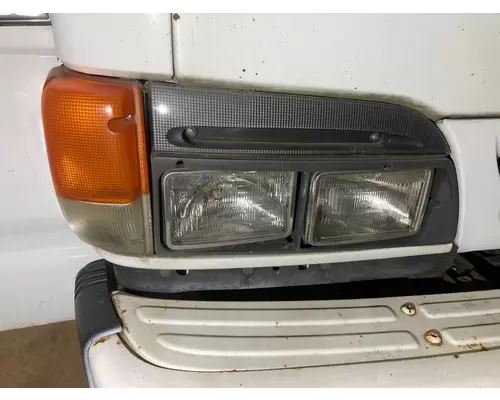 GMC W4500 Headlamp Assembly