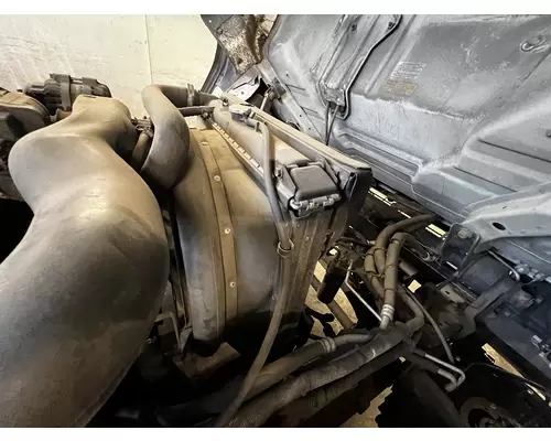 GMC W4500 Radiator