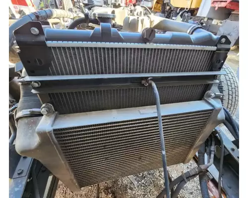 GMC W4500 Radiator