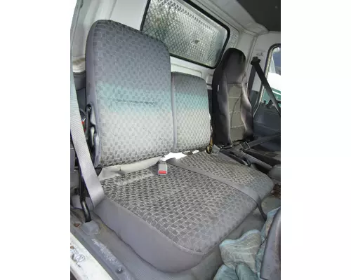 GMC W4500 SEAT, FRONT