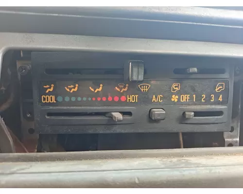 GMC W4500 TEMPERATURE CONTROL