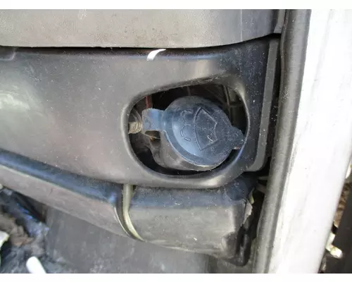 GMC W4500 WINDSHIELD WASHER RESERVOIR