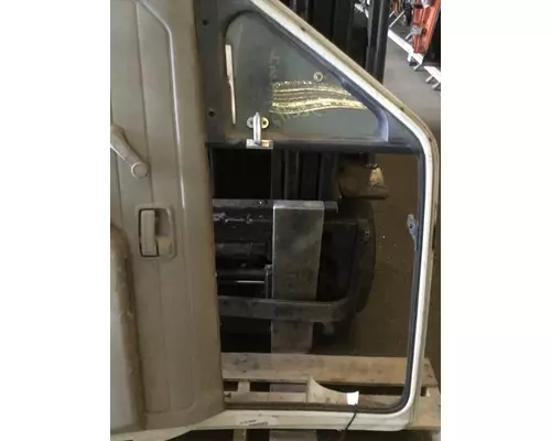 GMC W4 DOOR ASSEMBLY, FRONT