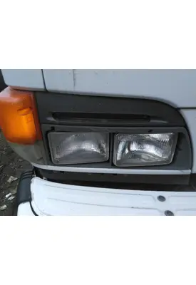 GMC W5500 1994-2005 HEADLAMP ASSEMBLY