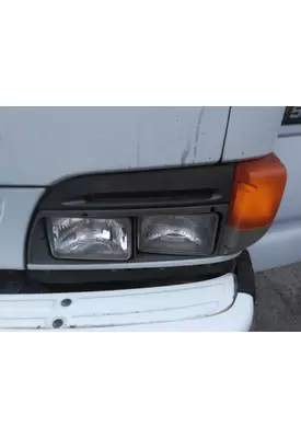 GMC W5500 2005-2007 HEADLAMP ASSEMBLY