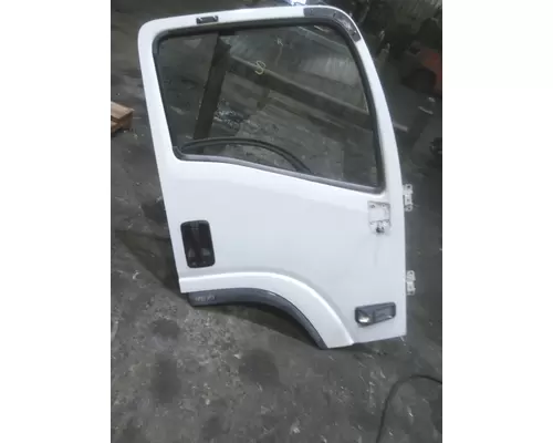 GMC W5500 DOOR ASSEMBLY, FRONT