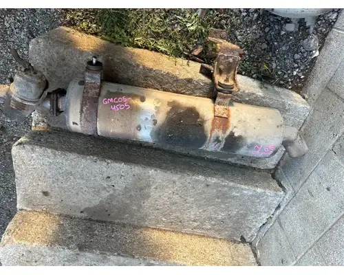 GMC W5500 Exhaust Pipe