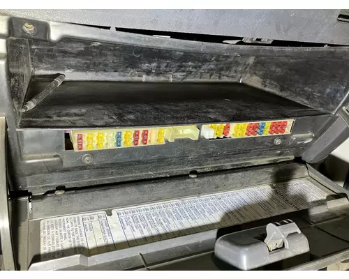 GMC W5500 Fuse Box