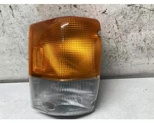 GMC W5500 Parking Lamp Turn Signal