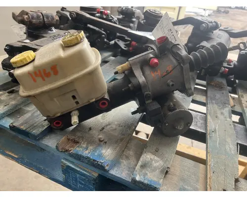 GMC W5500 Power Brake Booster