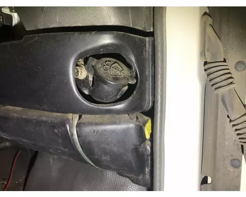 GMC W5500 Windshield Washer Reservoir