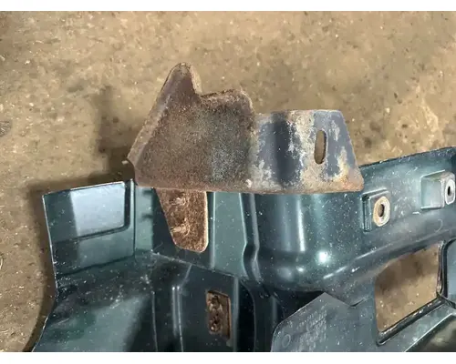 GMC W6500 Fender Extension