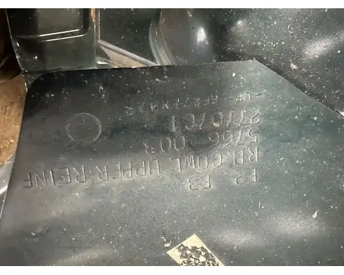 GMC W6500 Fender Extension