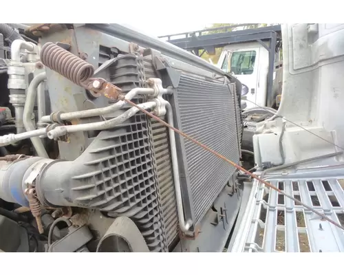 GMC W6500 Intercooler