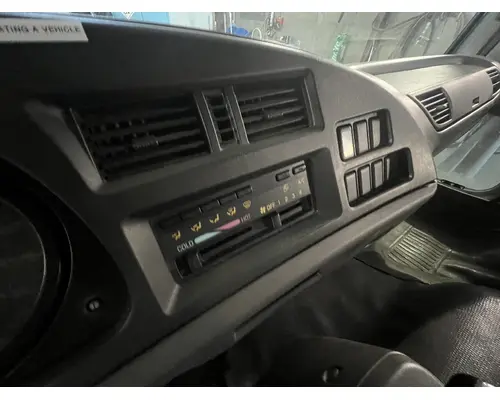 GMC WT5500 Dash Assembly