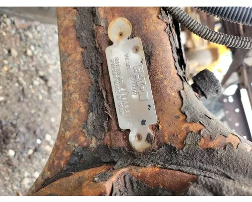 GM 15718 Hub