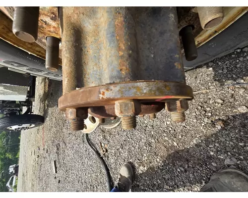 GM 16062 Hub