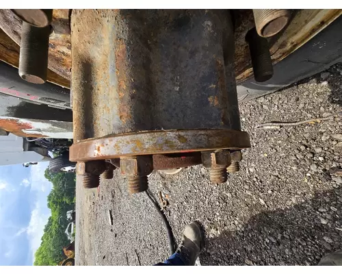GM 16062 Hub