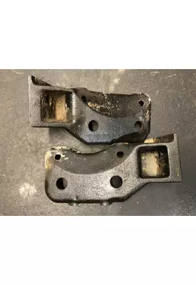 GM 366 Engine Mounts