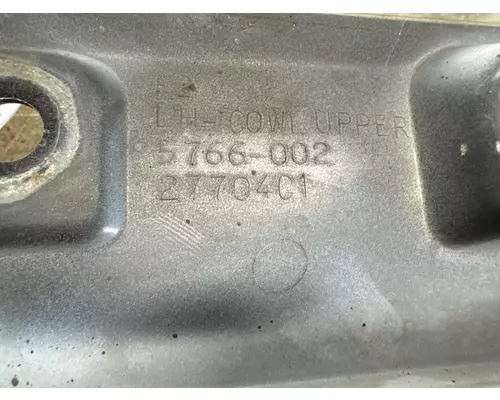 GM 5766-002 Fender Extension